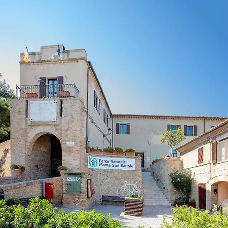 Bilocale Parco San Bartolo - Fronte Mura - Le Ortensie Di Liliana Apartment