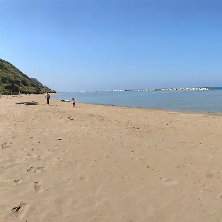 Apartamento Bilocale Parco San Bartolo - Fronte Mura - Le Ortensie Di Liliana